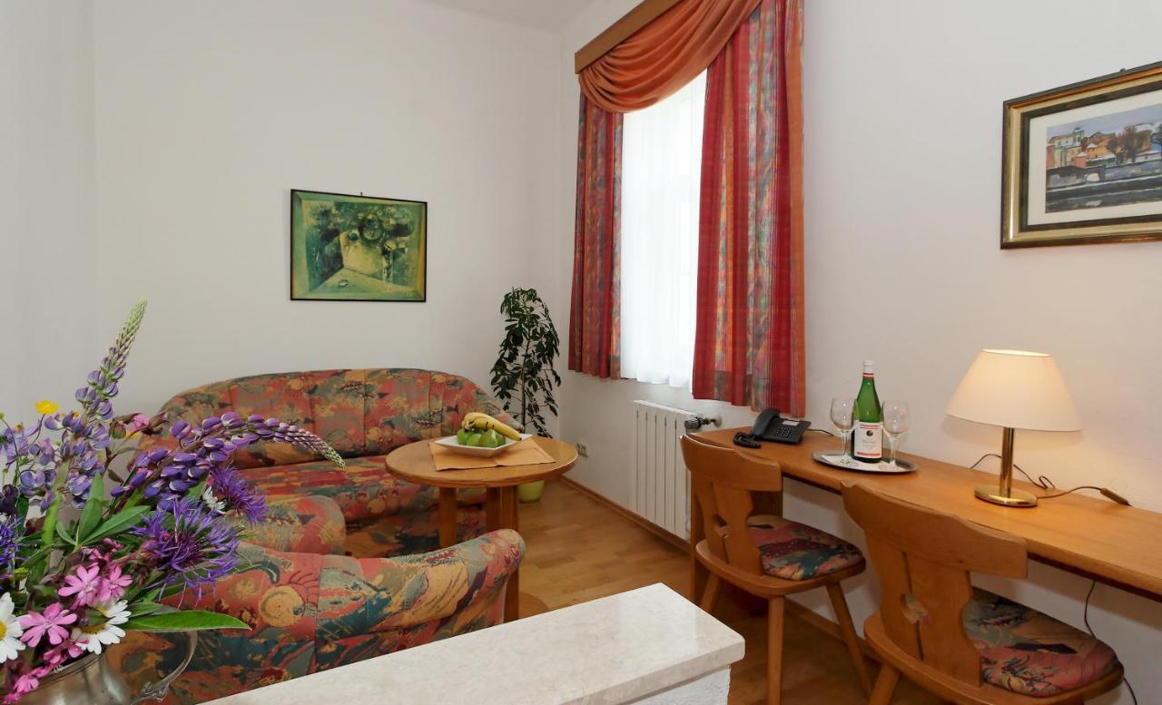 Gasthof Pension Strohmaier Haidmühle Δωμάτιο φωτογραφία